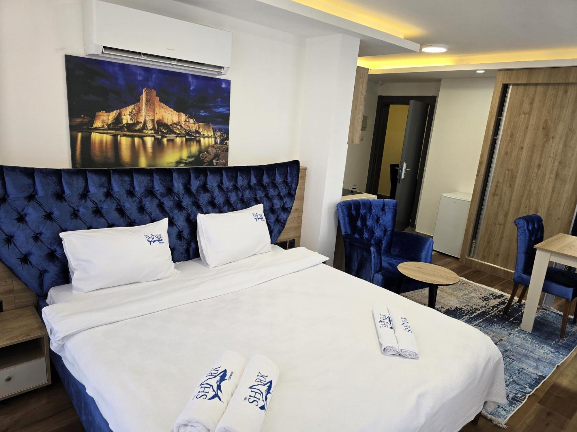 Nurel Shark Residence Kyrenia  Exterior foto